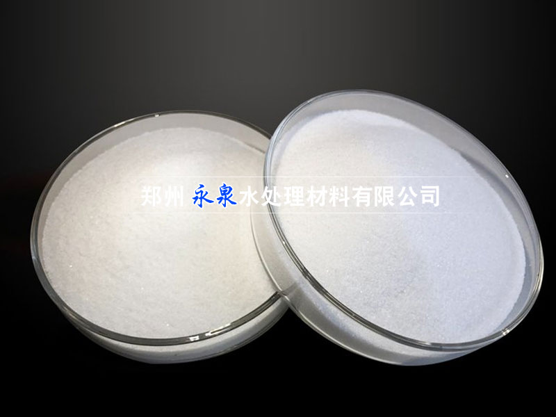 ����Ũ�������Ӿ۱�ϩ����